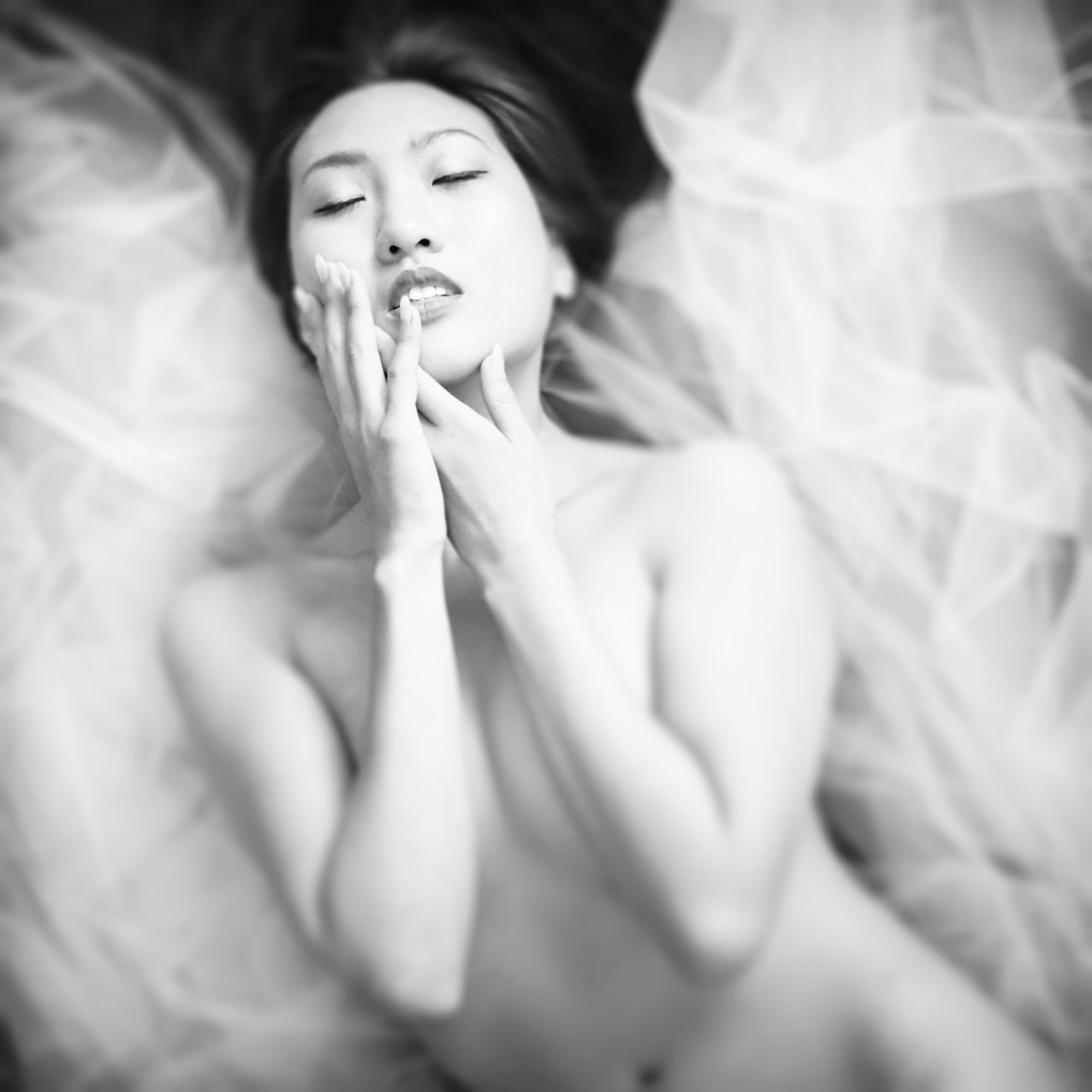 Minh-Ly0649-BacktoParadise